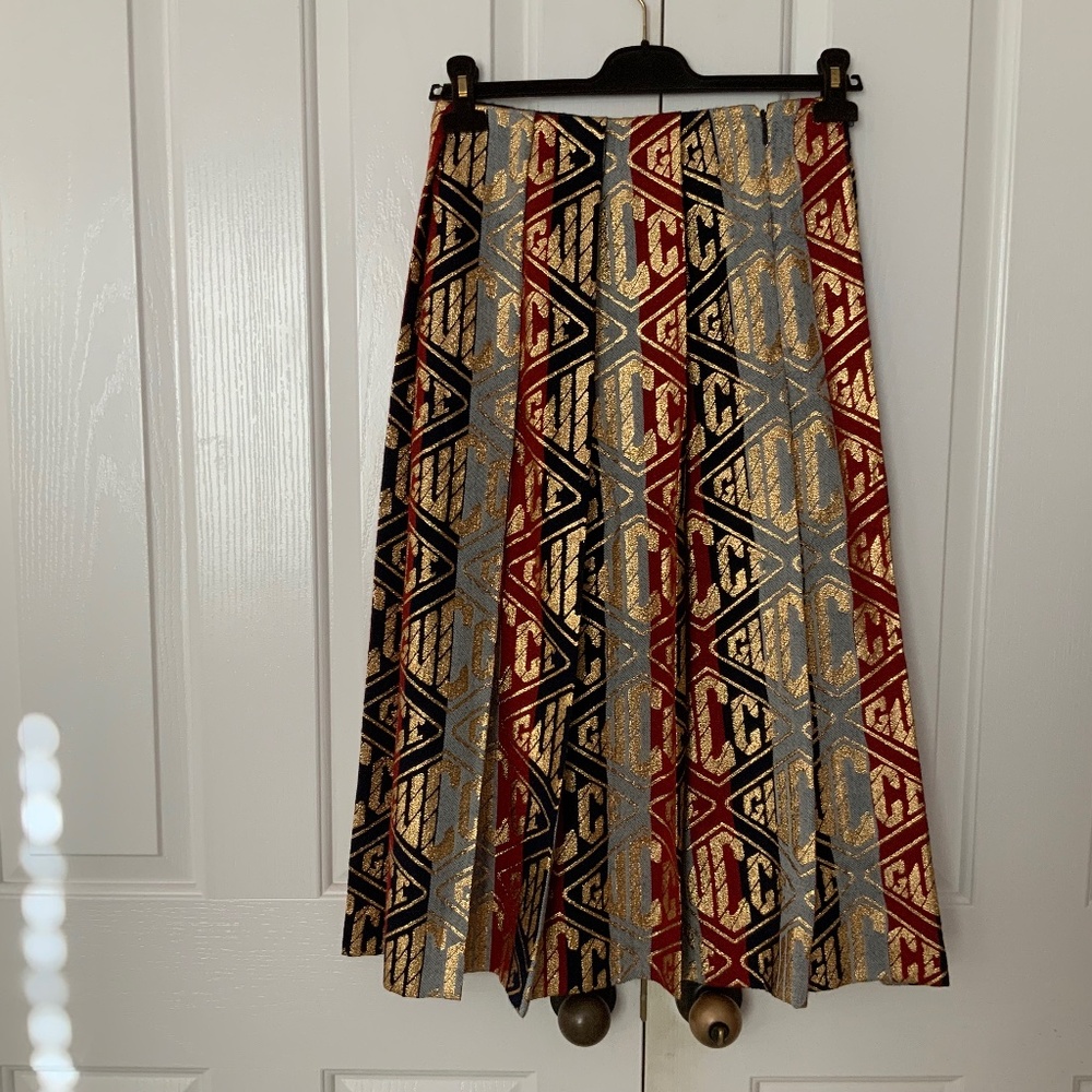 SOLD. Gucci Skirt